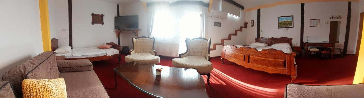 Hotel Garten Славонски-Брод Экстерьер фото