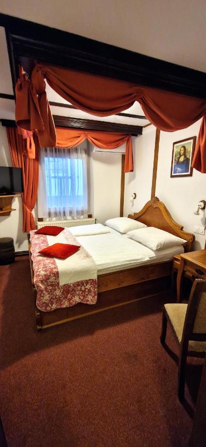 Hotel Garten Славонски-Брод Экстерьер фото